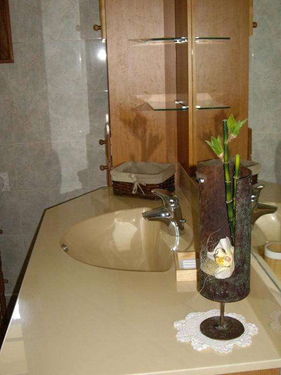 Chambres d'Hôtes Les Pierres Taillées Thénésol Extérieur photo