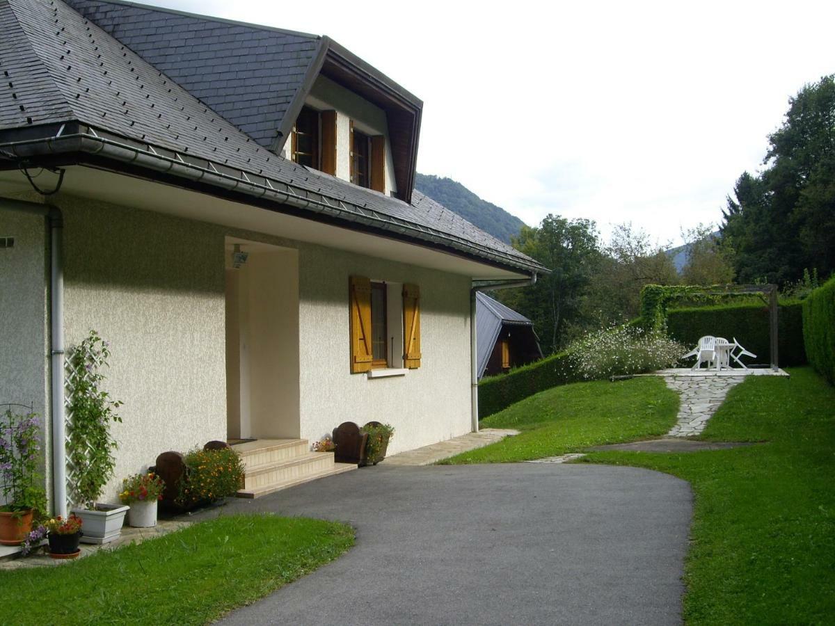 Chambres d'Hôtes Les Pierres Taillées Thénésol Extérieur photo